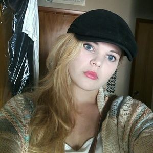 Meet your Posher, Aleasa